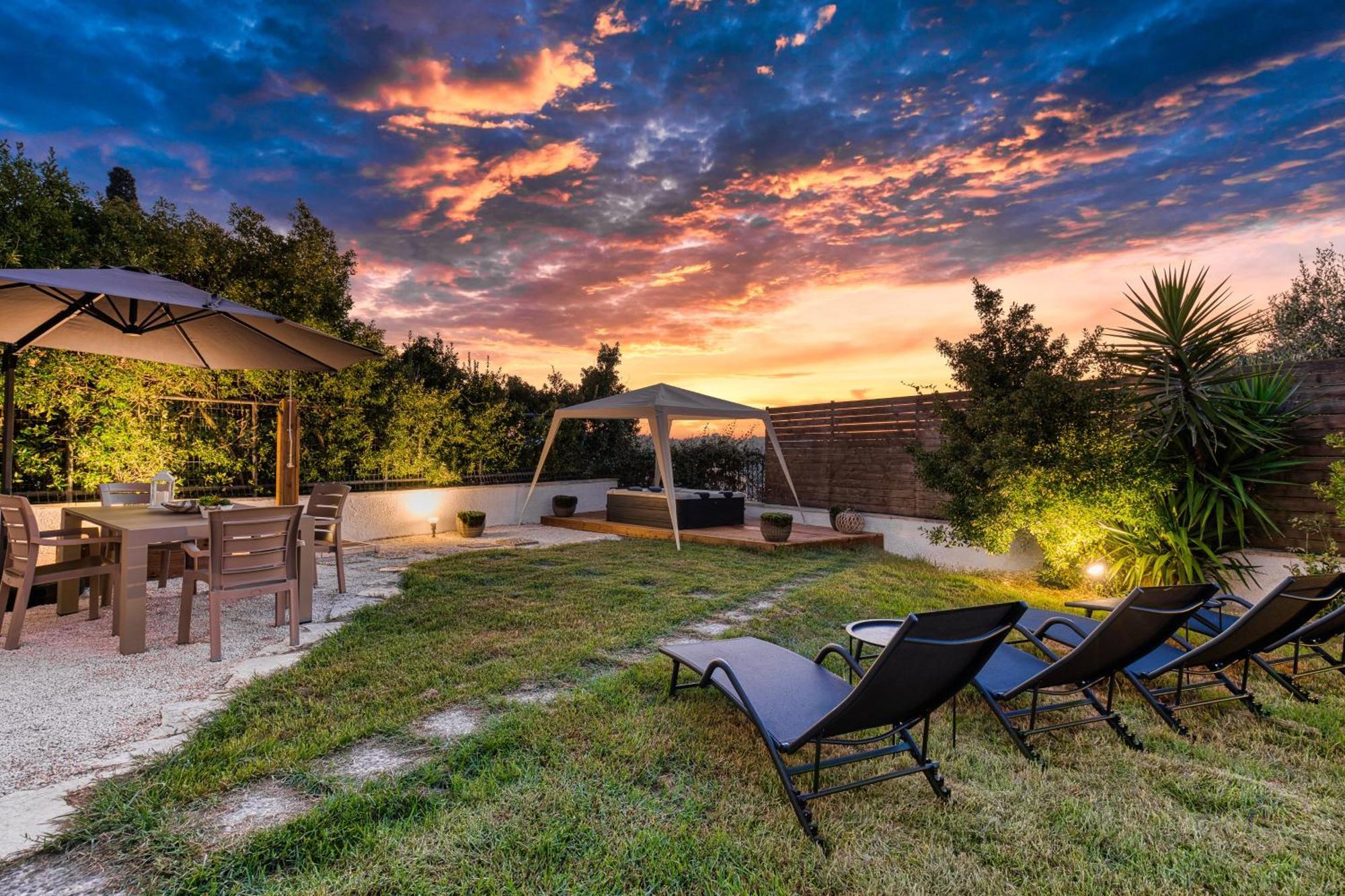 Holiday home Mi Casa - Serene Garden Retreat, 2 Bedroom House