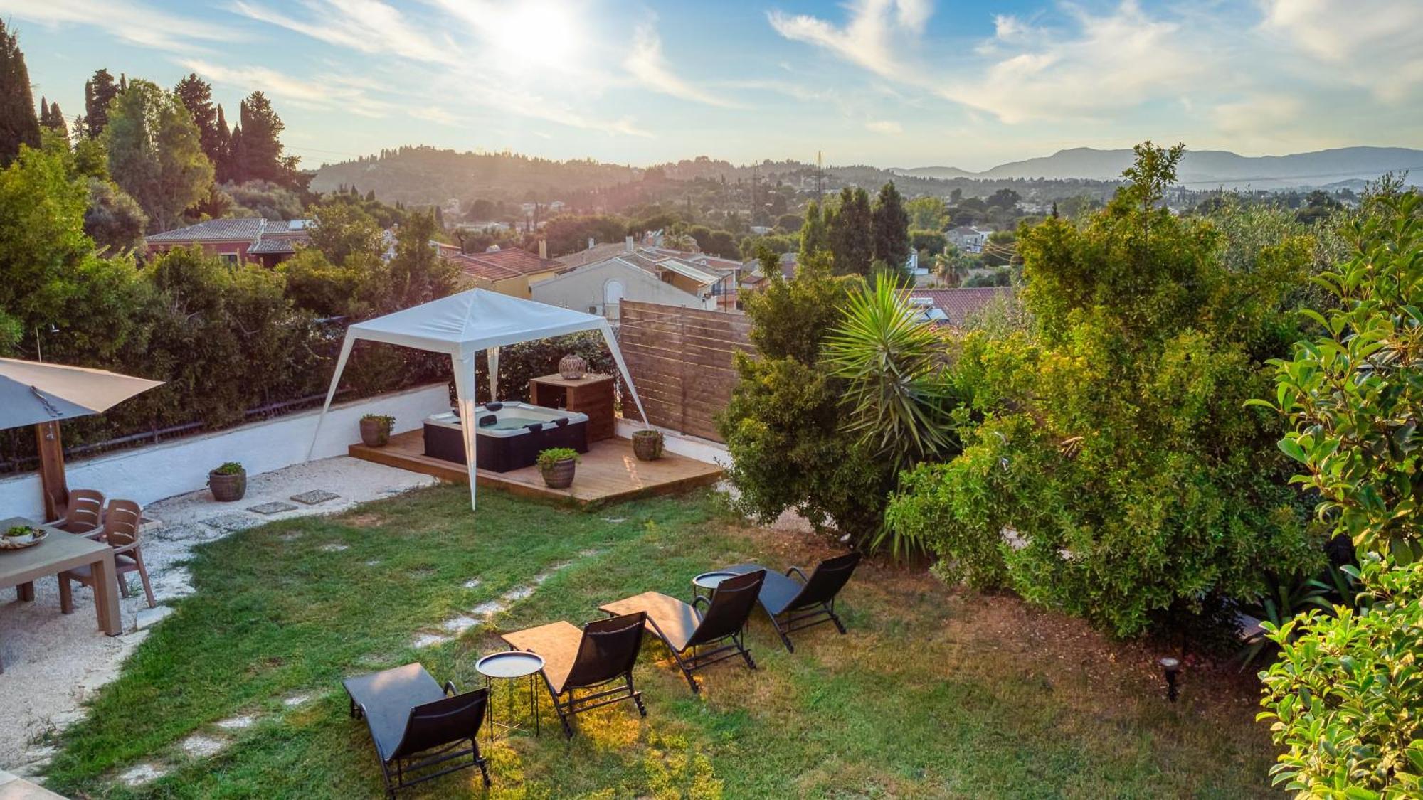 Holiday home Mi Casa - Serene Garden Retreat, 2 Bedroom House